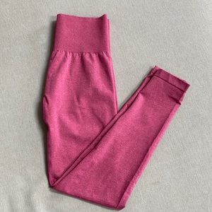 NVGTN Crimson NV Seamless Legging